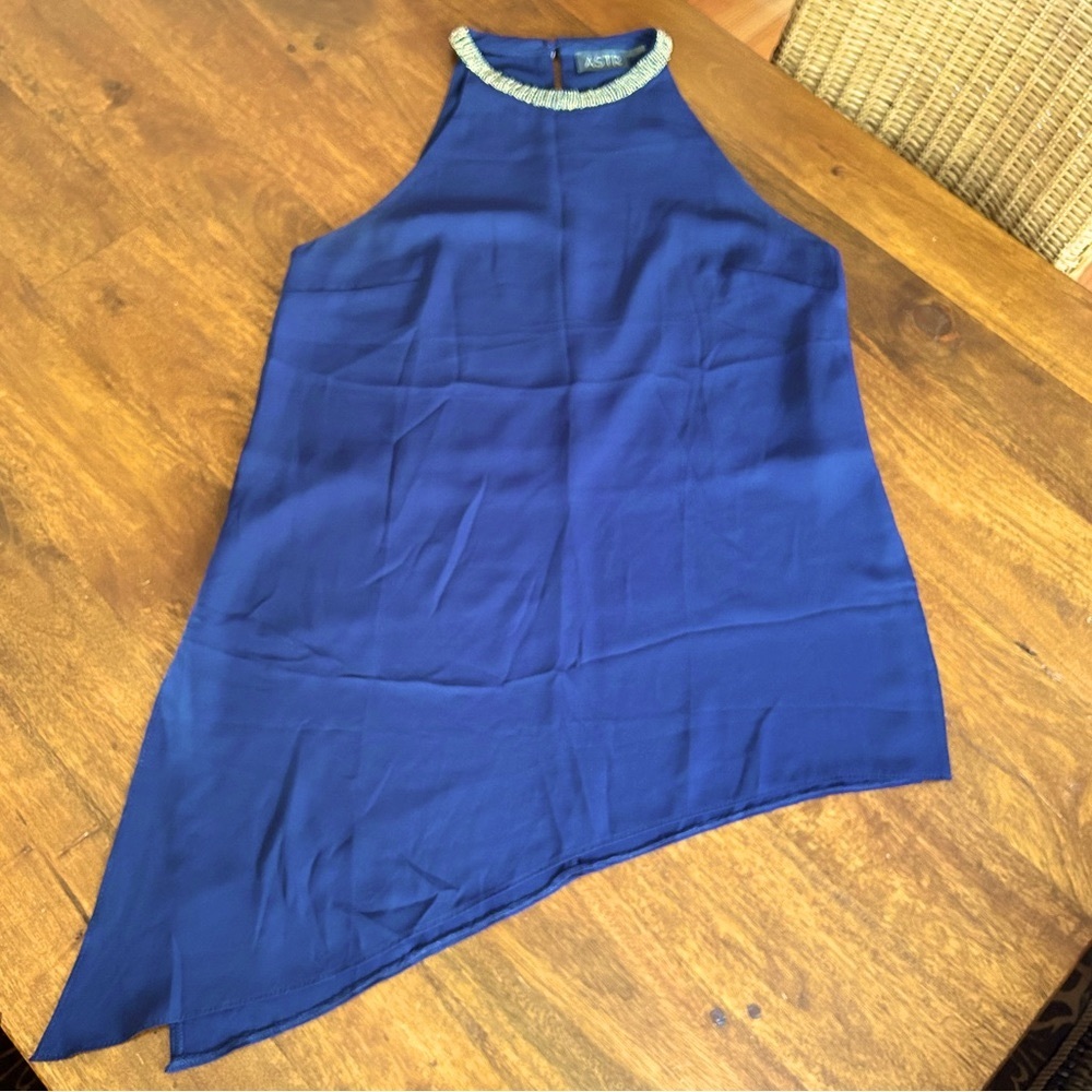 EUC Astr Asymmetrical Tank Top/Blouse Sheer Lined Beaded Neck Line Size M